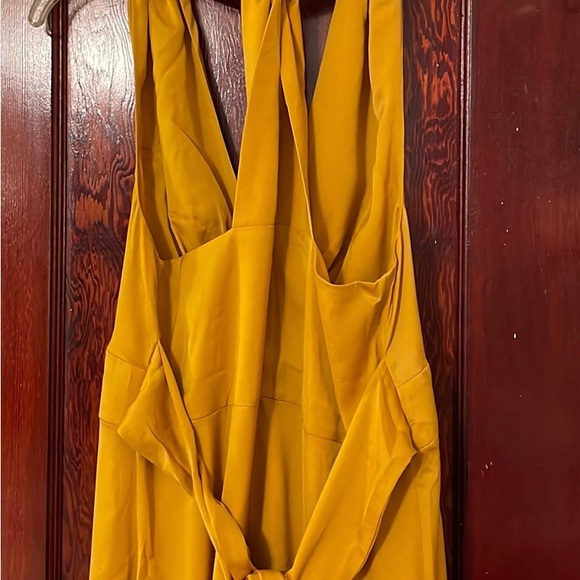 Banana Republic maxi dress, yellow, NWT Sz 4 wedding guest or bridesmaid - Picture 6 of 12